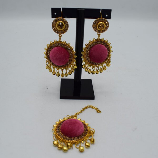 Velvet Ear Rings with Bindia