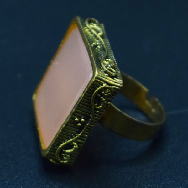 Ladies Ring