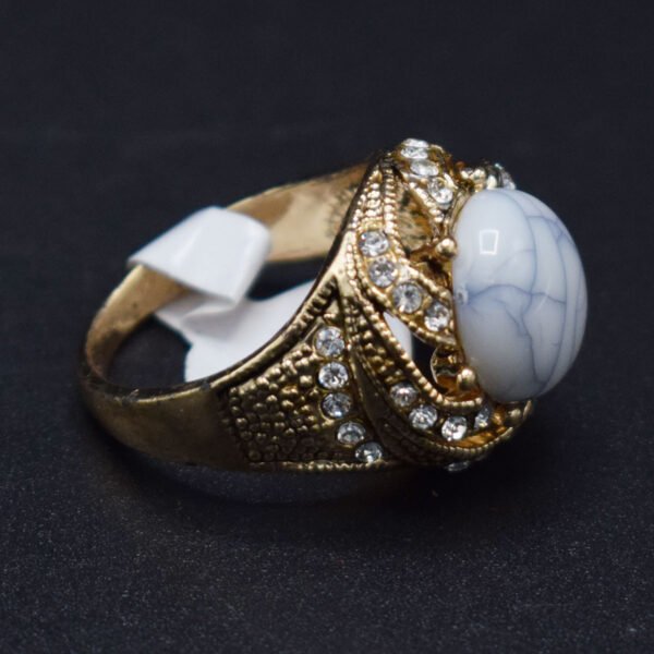 Ladies Ring - Image 2