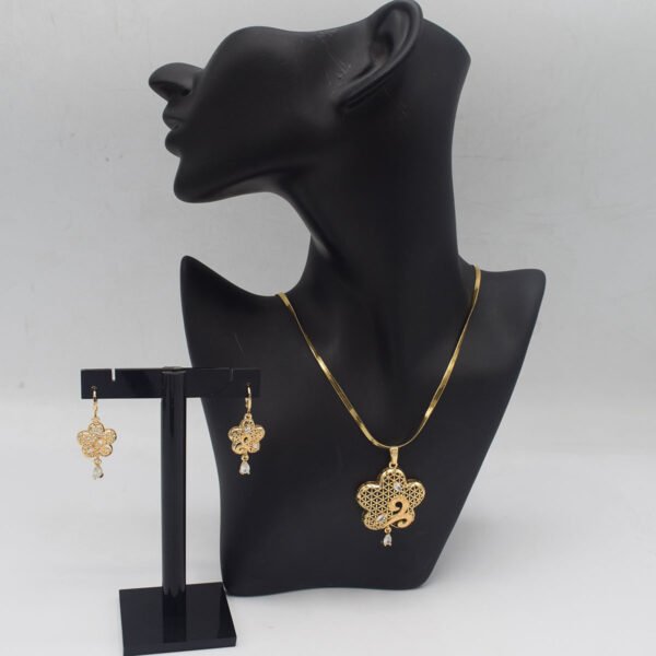 Pendant Set